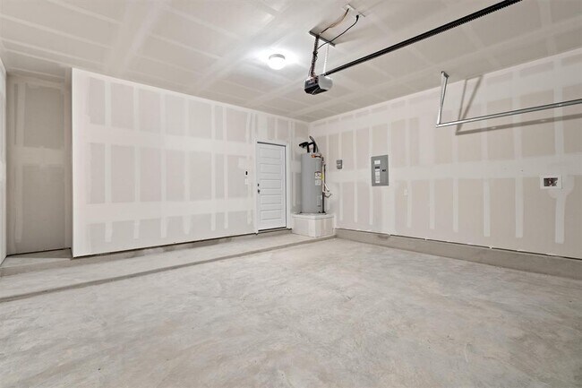 Building Photo - 2713 Towy Rd