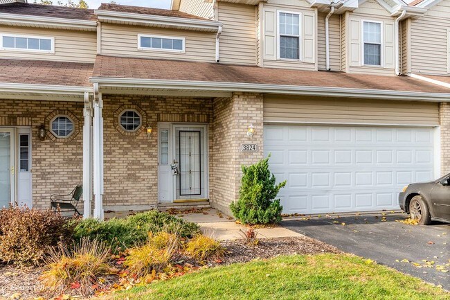 Primary Photo - 3824 Pathfinder Ln