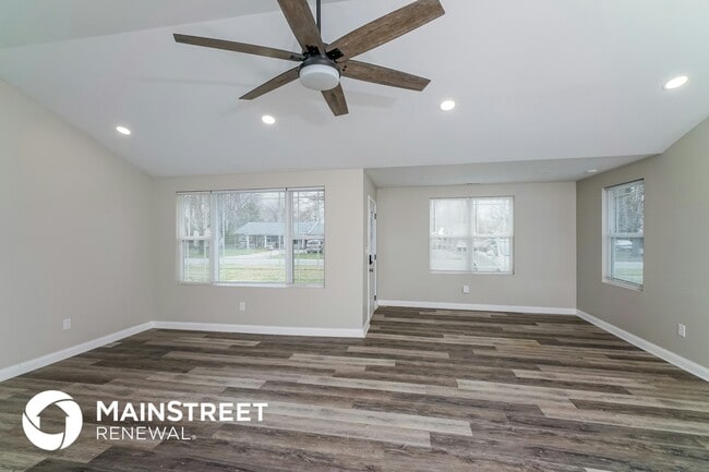 Building Photo - 7103 Betsy Ross Dr