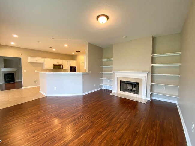 Building Photo - 5 Bedrooms with Bonus, 4 Bath Near Riverda...
