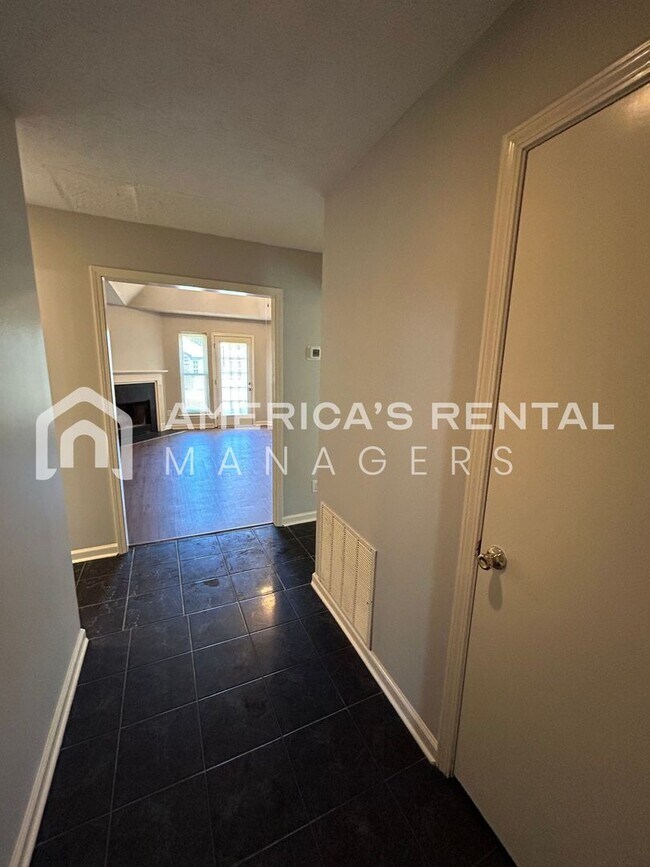 Building Photo - Home for rent in Montgomery!!! Available NOW!!!