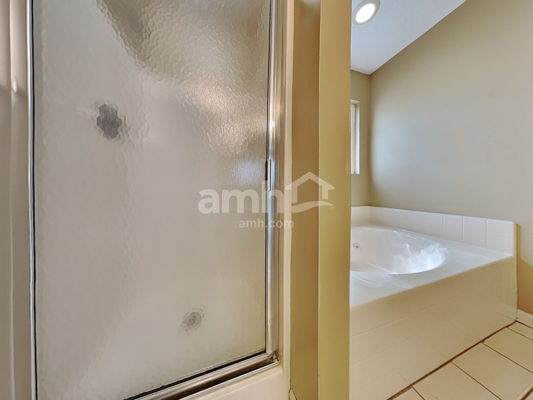 Building Photo - 132 Jupiter Ln