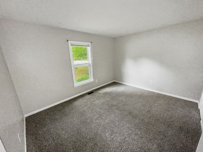 Building Photo - Charming home in the heart of Mechanicsville!