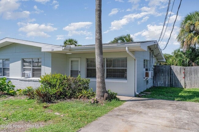 Building Photo - 122 Niemira Ave