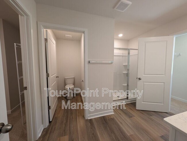 Building Photo - 3433 Austin Duncan Dr