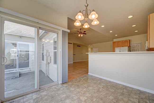 Building Photo - $2,750.00, 3 Bed, 2 Bath Ranch Style Home ...