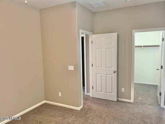 Building Photo - 25236 N 106th Dr
