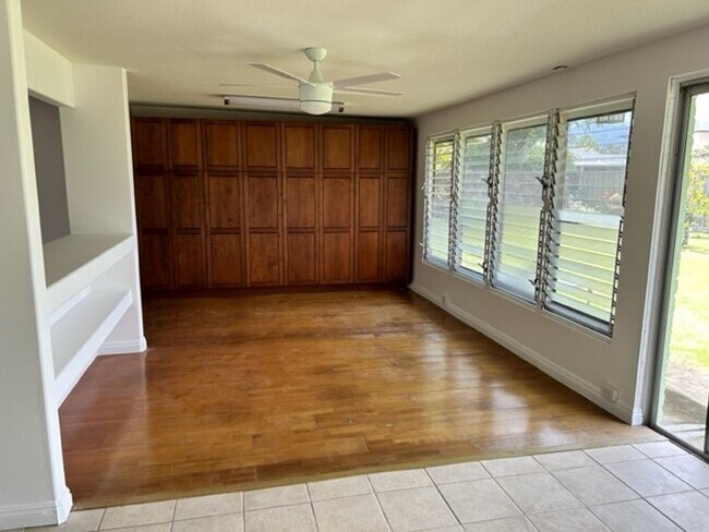Building Photo - Single Family Home Kailua