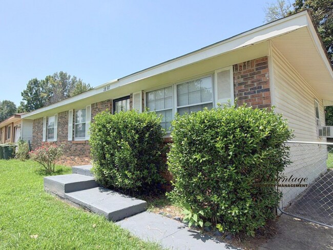 Building Photo - 3807 Masterson St