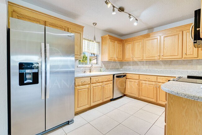 Building Photo - Beautifully upgraded two-story rental home...