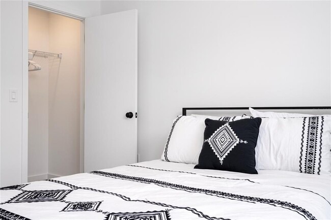 Building Photo - 3305 Tranquil Trl