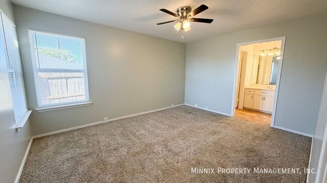 Building Photo - 2530 107th Dr