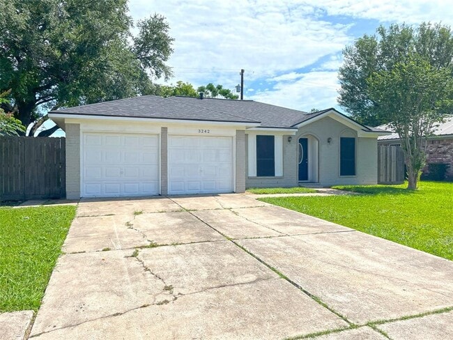 Building Photo - 3242 Dalmatian Dr