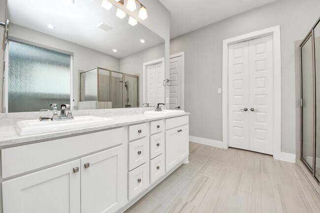 Building Photo - 24815 Pavonia Lake Ln