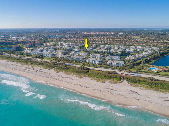 Building Photo - 2074 Mainsail Cir