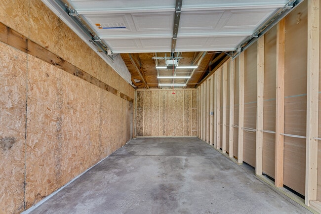 Building Photo - 4600 Washington Square Dr