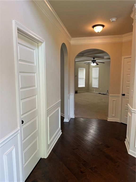 Building Photo - 1560 Walking Horse Trail