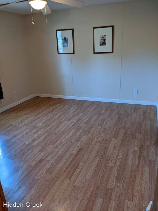 Building Photo - 2 br, 1 bath House - 235 Monarch Lane