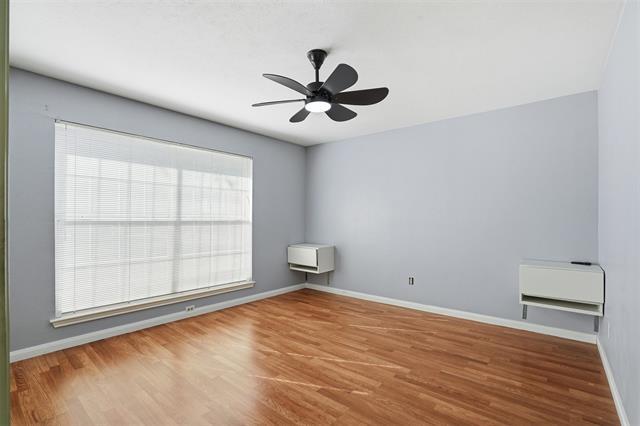 Building Photo - 2535 Wedglea Dr