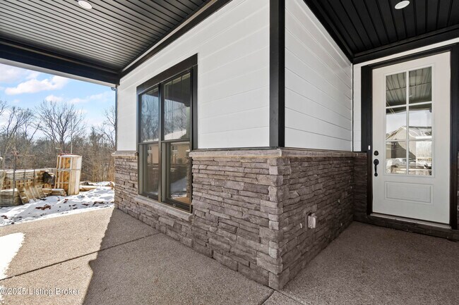 Building Photo - 5919 Ruby Fls Dr