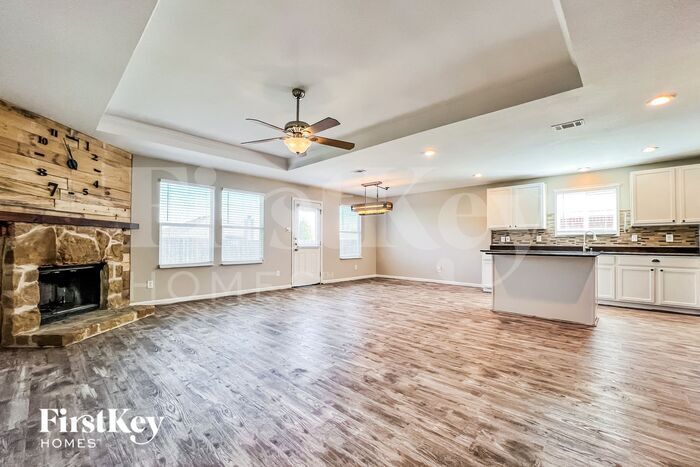 Building Photo - 128 Abelia Dr