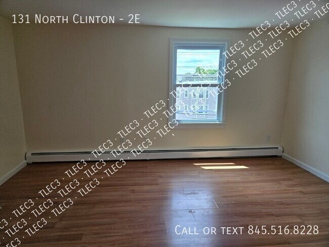 Building Photo - 131 North Clinton-2E