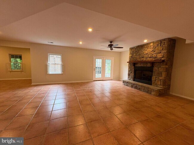 Building Photo - 1151 Fieldview Dr