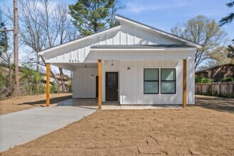 Building Photo - 5694 Myers Rd