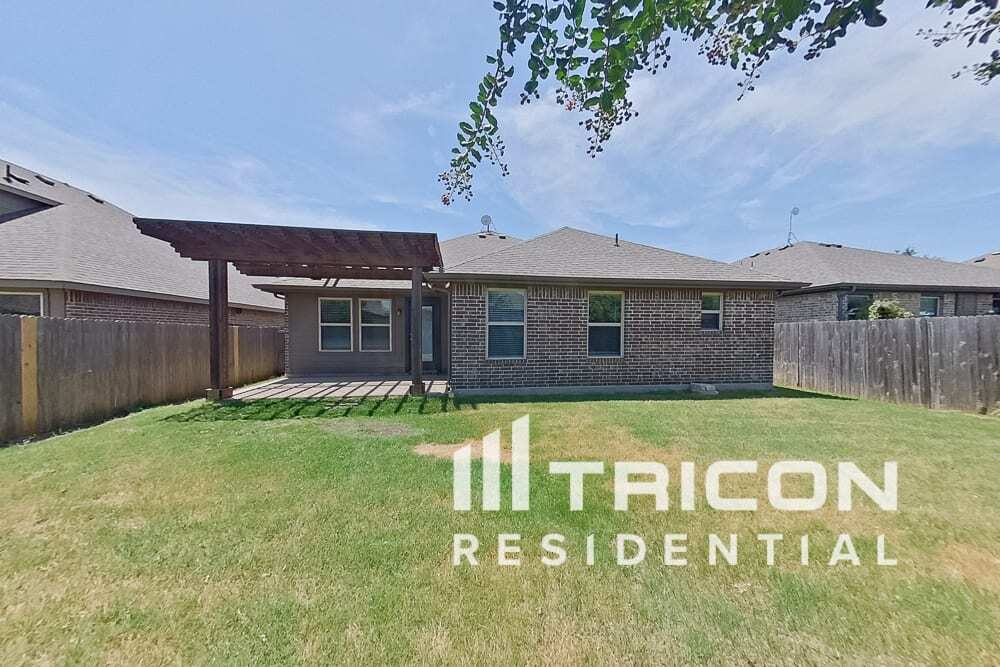 Building Photo - 214 Old Spanish Trail