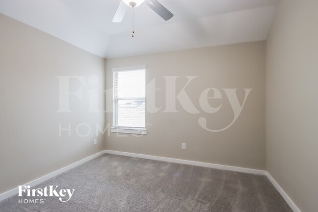 Building Photo - 15758 Cairnwell Bend Dr