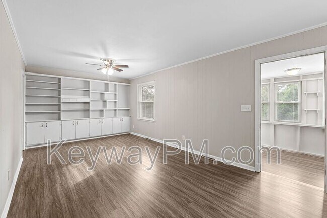 Building Photo - 1823 Pisgah Rd