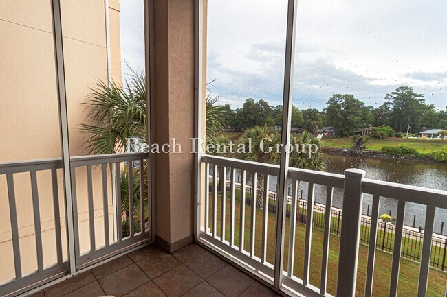 Building Photo - 2180 Waterview Dr