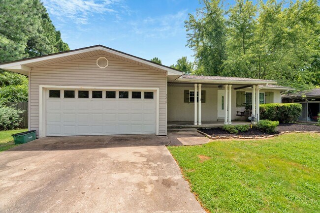 Building Photo - 2219 W Ora Dr
