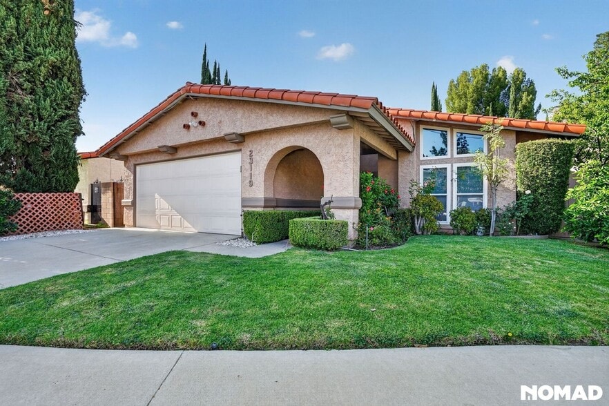 Building Photo - 23119 Valerio St