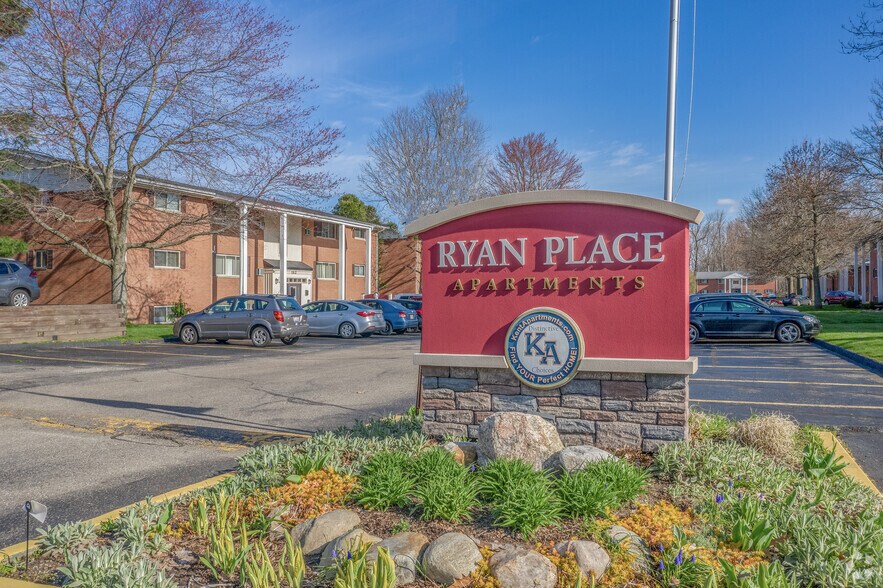 Exterior - Ryan Place Apartments