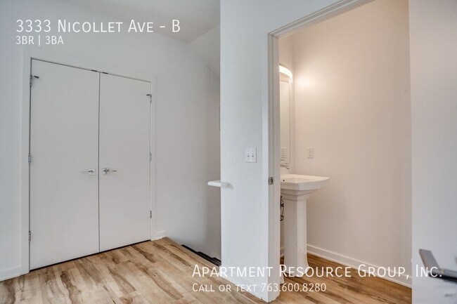 Building Photo - 3333 Nicollet Ave