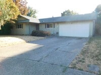 Building Photo - 3Bd/1.5Ba Single Story House -  Available ...