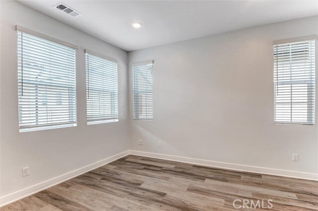 Building Photo - 535 Embrook