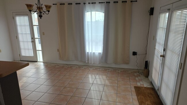 Building Photo - HOME FOR RENT IN ANTHONY TEXAS