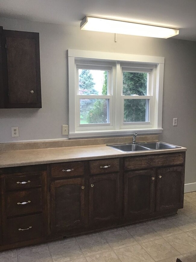 Building Photo - Charming 3-Bedroom Home in Mont Alto