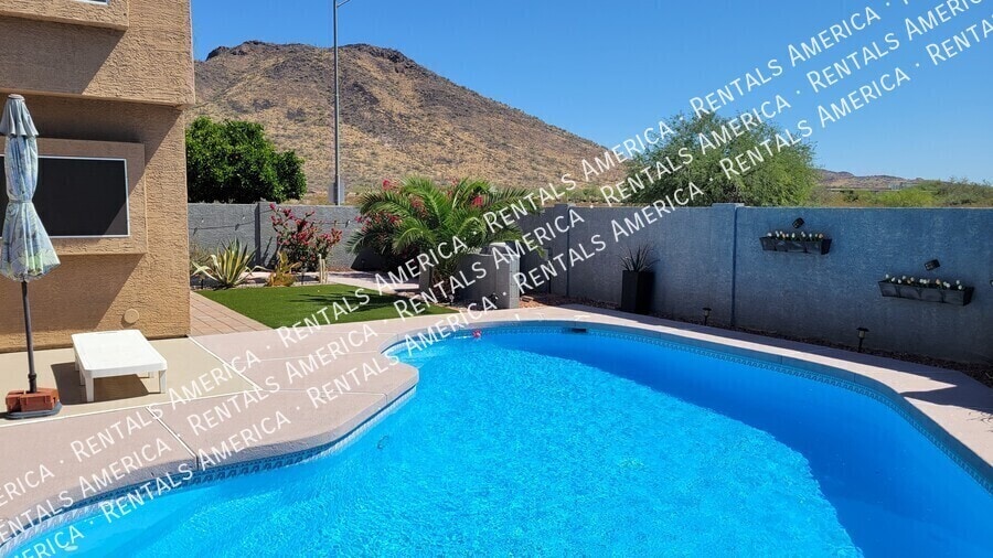 Building Photo - 6101 W Whispering Wind Dr