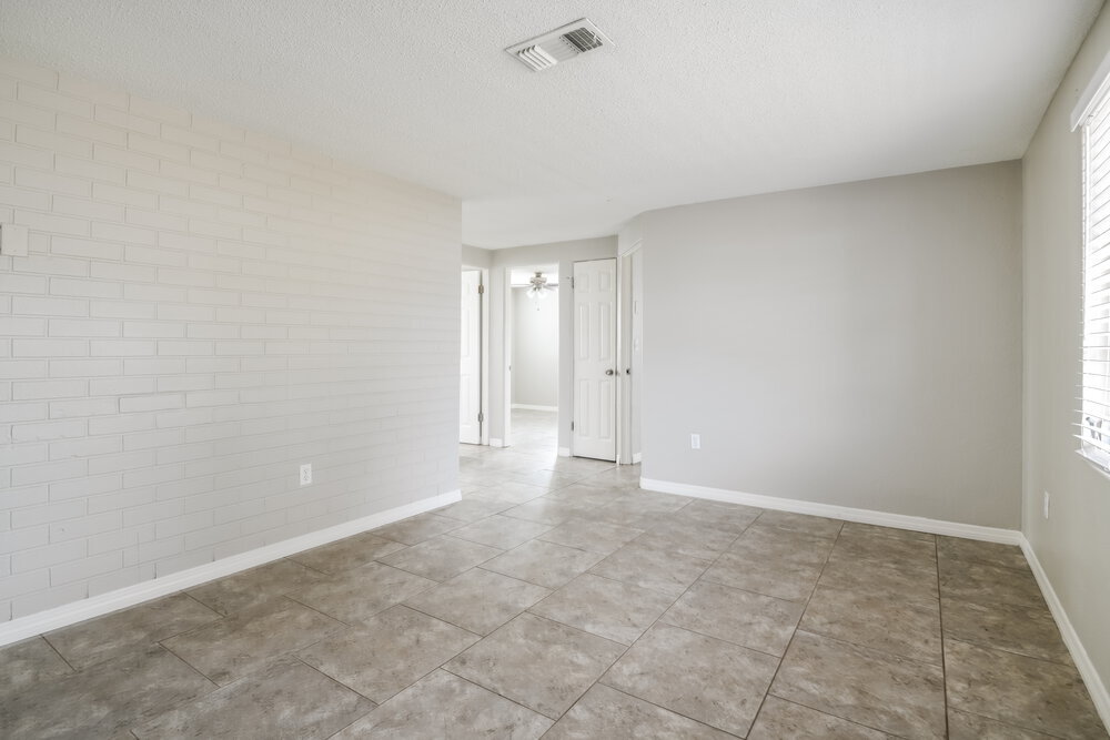 Building Photo - 4024 Cranbrook Pl