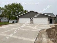 Building Photo - 3136 Rosalie Pkwy