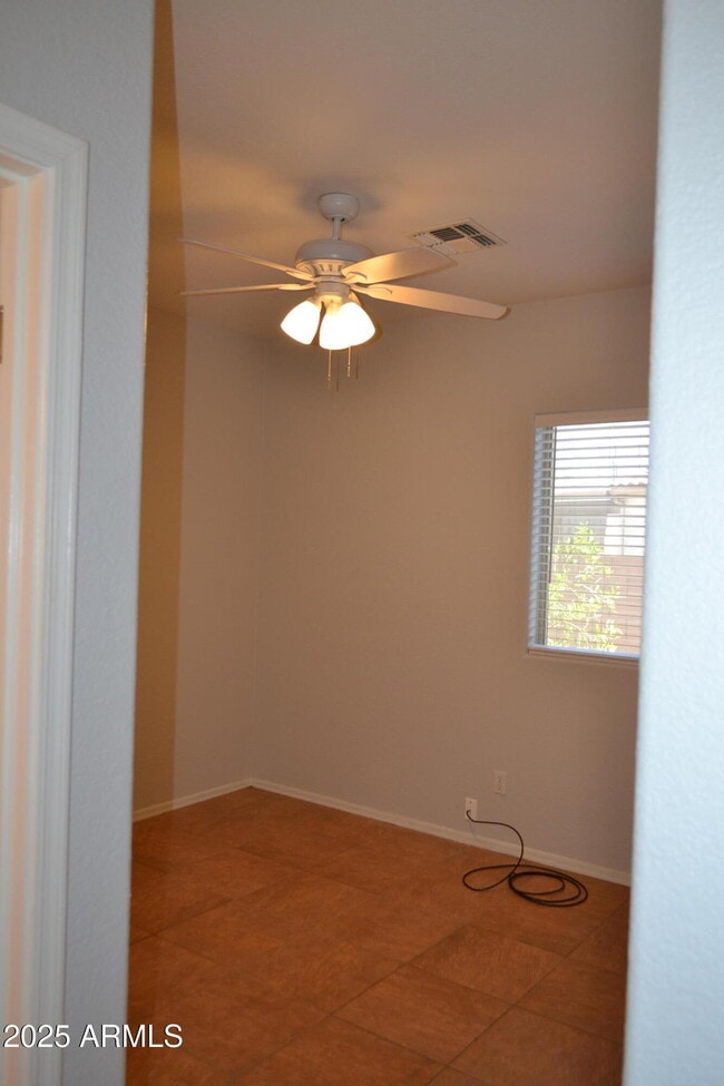 Building Photo - 10372 E Meandering Trail Ln