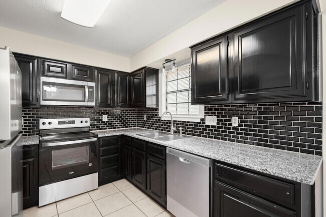 Building Photo - 3801 Foust Trail