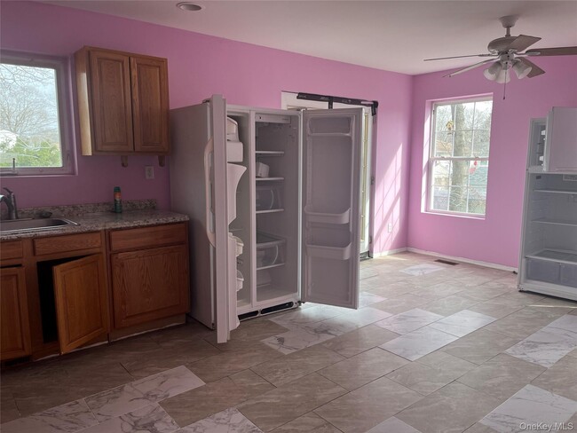 Building Photo - 301 William Floyd Pkwy