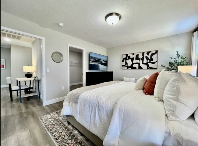 Building Photo - Brand New Equestrian getaway in Wilmington, Ohio