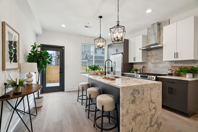 Building Photo - Brand New Townhome in Brewerytown