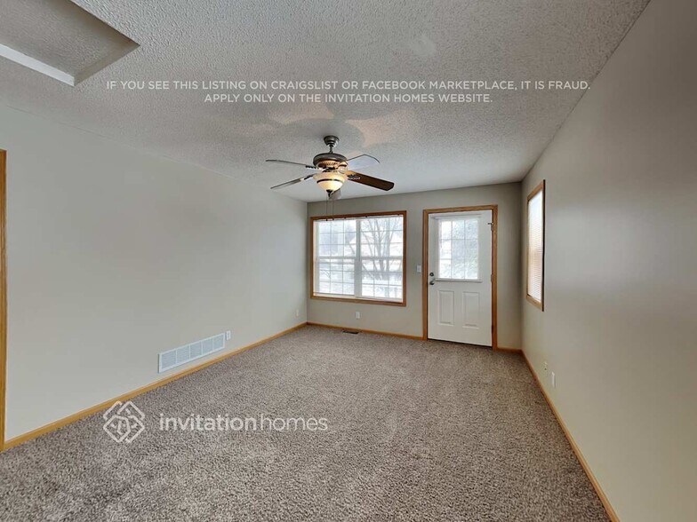 Building Photo - 85 Grove St