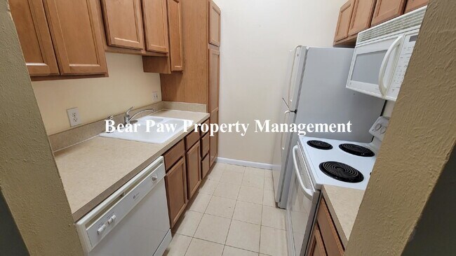 Building Photo - "Charming 2-Bed Condo with Cozy Fireplace in Scenic Evergreen!"